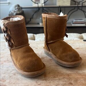 Koolaburra kids 8 Brown Boots